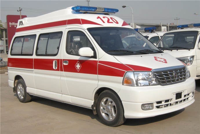 泸州出院转院救护车